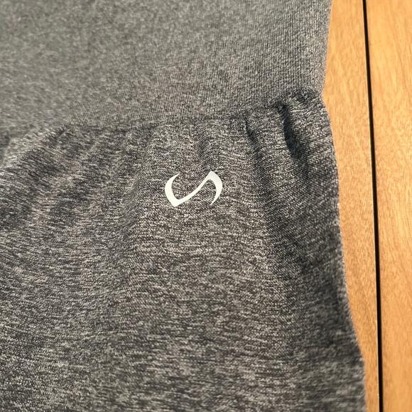 TLF Seamless Gym Leggings - Picture 3 of 6
